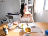 最高の奥さんと、初めてのリアル妊活中出し。緊張ドキドキ密着ハメまくり結婚性活へようこそ！ 三葉ちはる