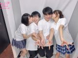 おま○こハーレム修学旅行！やっと彼女ができた弱者男子の僕らのセックス練習台になって寝取ってきた一軍スケベ女子 超人気女優北岡果林・虹村ゆみ初共演！！ザコ男友達の彼女できた記念にセックスで祝福！